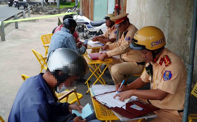 The Traffic Police Department of Ho Chi Minh City Police said that it will temporarily suspend the Administrative Violation Handling System from 6:30 p.m. on August 13 to 6:00 a.m. on August 18, 2025. Photo: Ngoc Anh