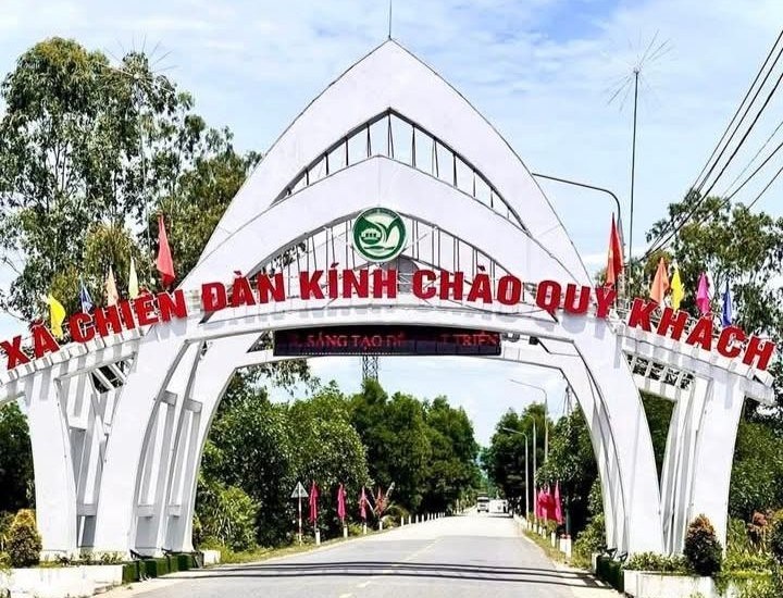 Xa Chien Dan, Da Nang quyet xoa “diem nong” dat, cat lau. Anh: Truong An