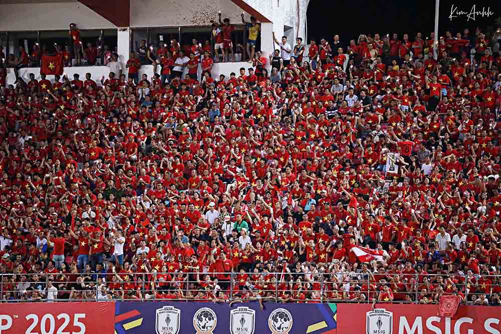 The matches of the Vietnam women's team in Hai Phong are always crowded with spectators coming to watch. Photo: VFF