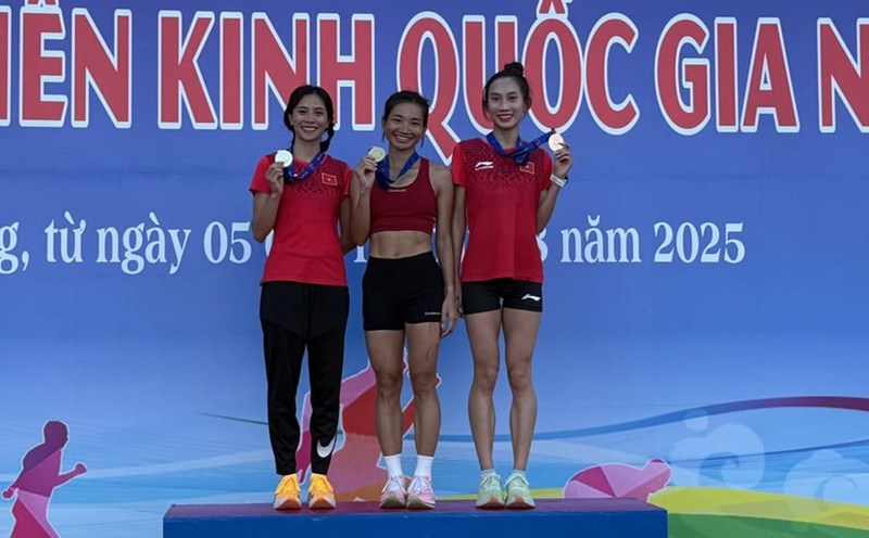 Nguyen Thi Oanh won four gold medals at the 2025 National Athletics Championship. Photo: Hoai Viet