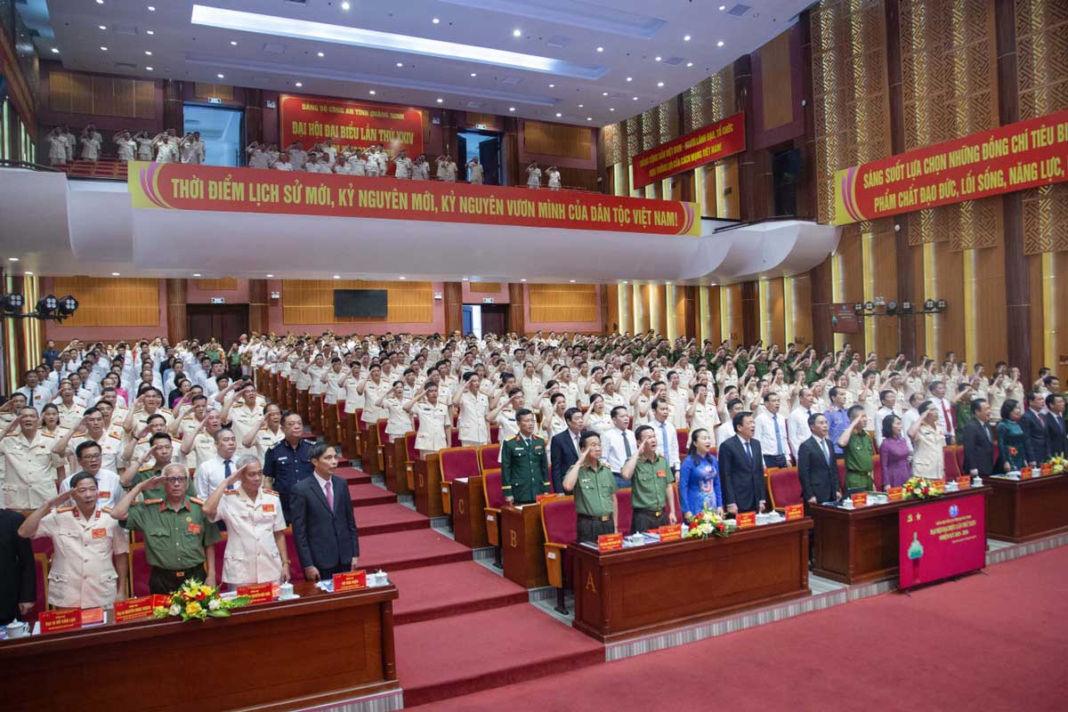 Quang canh dai hoi. Anh: Cong an Quang Ninh