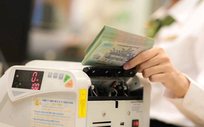 The Ministry of Finance guides how to determine salaries as the basis for social insurance payment according to current regulations. Photo: Hai Nguyen