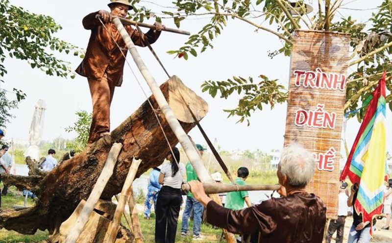Kim Bong Boat has revived the traditional craft village, people get rich thanks to the combination of tourism and trade. Photo: Linh Nguyen