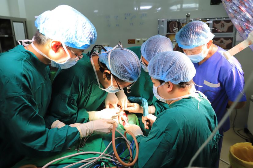 Doctors apply many high techniques in maxillofacial surgery. Photo: Thuy Linh