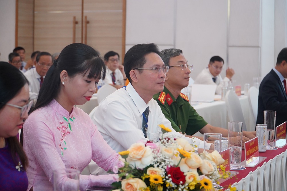 Dai bieu tham du Dai hoi Dang bo phuong Tan Son Nhat (TPHCM). Anh: Minh Tam