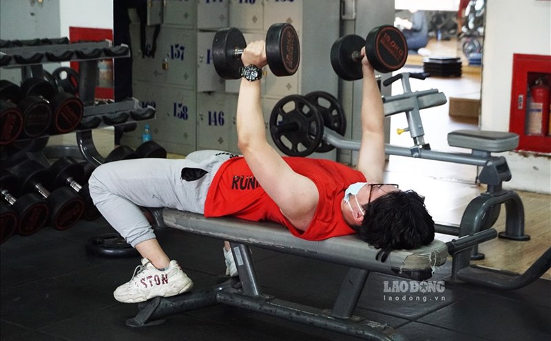Medical checks are needed when exercising at the gym to prevent the risk of cardiac arrest in young people. Photo: Nhat Huy