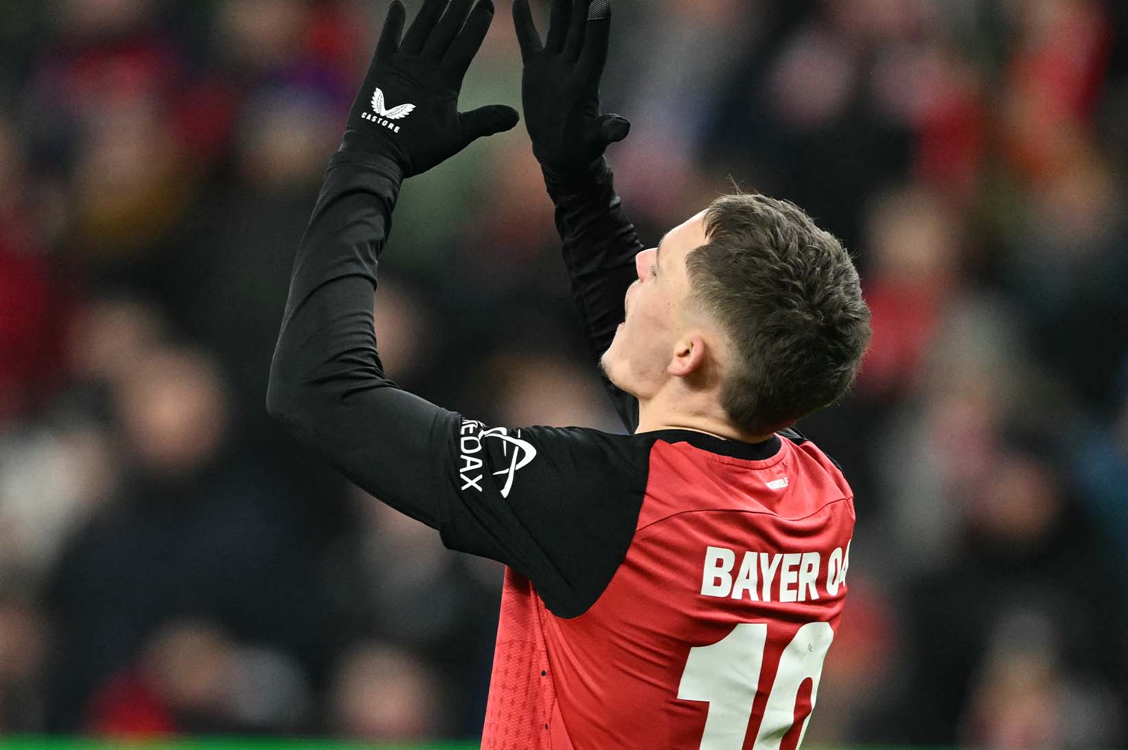 Florian Wirtz da roi Bay Arena de khoac ao Liverpool. Anh: AFP