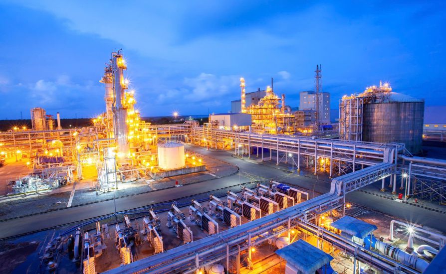 Ca Mau 석유 가스 비료 합자 회사의 한 구석. 사진: Lam Thanh Liem