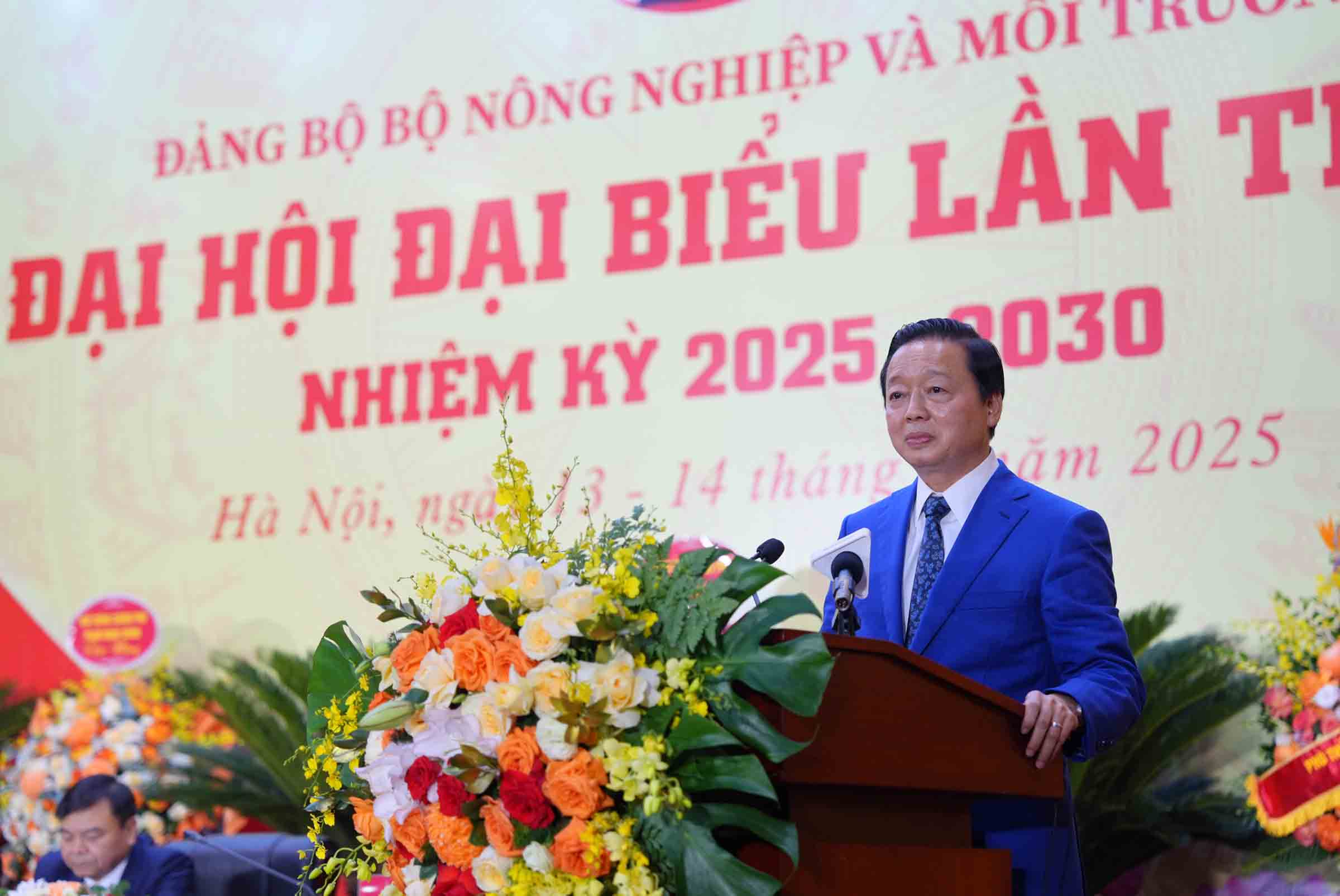 Pho Thu tuong Tran Hong Ha phat bieu chi dao tai Dai hoi. Anh: Dinh Hiep. 