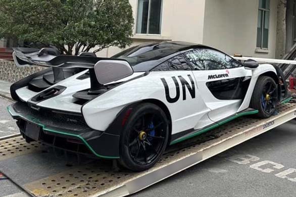 El raro McLaren Senna reaparece en Hanoi pertenece al grupo de supercoches de 500 unidades en todo el mundo. Foto: Nguyen Duc