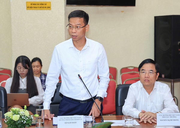 Ong To Nam Toan, Truong phong KHCN Moi truong va Hop tac Quoc te, Cuc Duong bo Viet Nam. Anh: Ta Hai