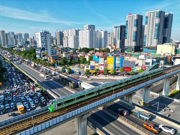 The Hanoi urban railway project and the Cat Linh - Ha Dong route are on the inspection list at the Ministry of Construction. Photo: Hai Nguyen