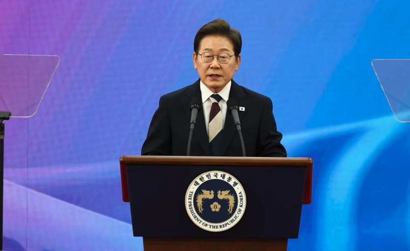 이재명 씨가 2025년 6월 4일 한국 서울의 국회 의사당에서 취임 선서식에서 연설하고 있습니다. 사진: 신화통신