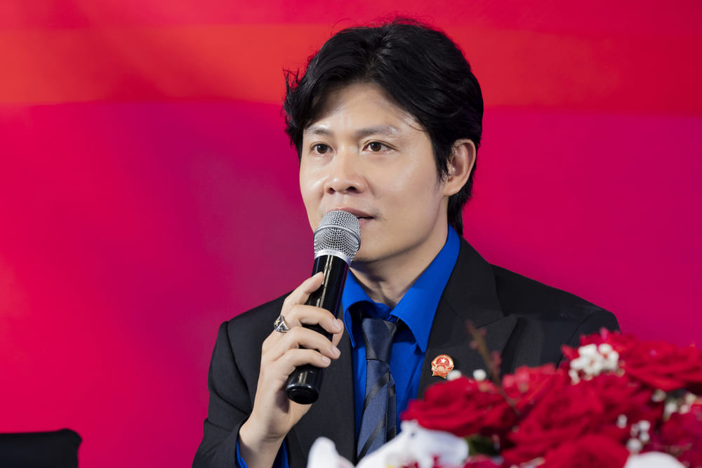 Nhac si Nguyen Van Chung 