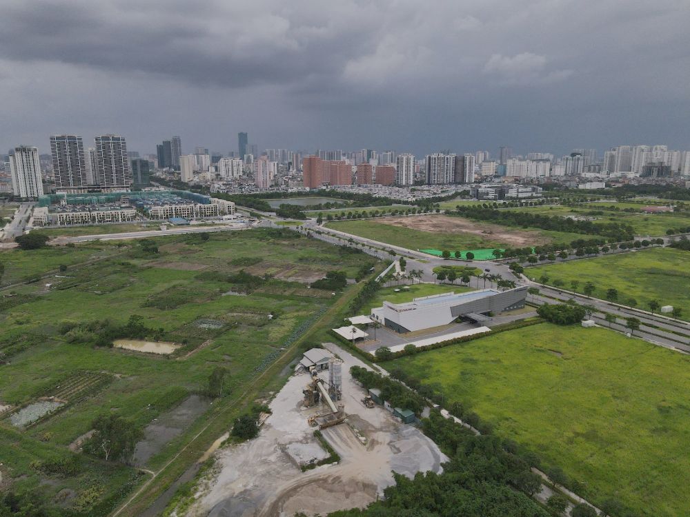 The Steering Committee requires reporting on a number of major orientations on amending and supplementing the 2024 Land Law, reporting on issues under the authority of the Politburo (if any) in September 2025. Photo: Hai Nguyen