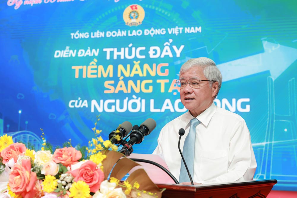 Ong Do Van Chien - Uy vien Bo Chinh tri, Bi thu Trung uong Dang, Bi thu Dang uy Mat tran To quoc, cac doan the Trung uong, Chu tich Uy ban Trung uong Mat tran To quoc Viet Nam. Anh: Hai Nguyen