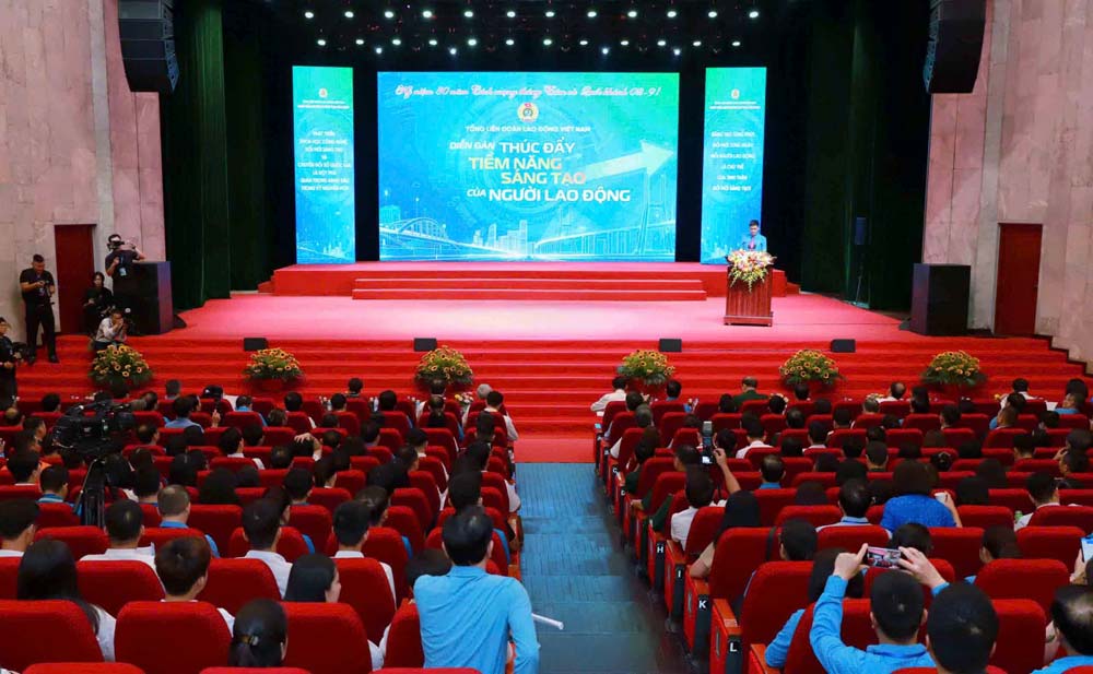 Quang canh dien dan “Thuc day tiem nang sang tao cua nguoi lao dong“. Anh: To The