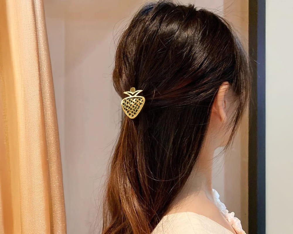 Los peinados son el punto culminante para el cabello largo ayudando a realzar la feminidad de las chicas. Foto: Ha Chi