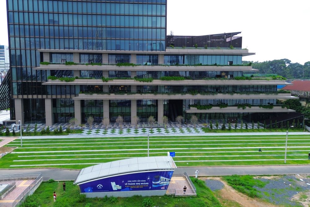 Loi vao Saigon Marina IFC ket noi truc tiep ga Ba Son – tuyen Metro so 1. Ảnh: Anh Tu
