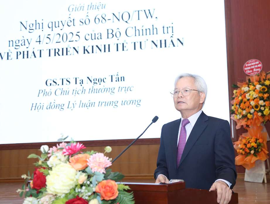 De Nghi quyet 68-NQ/TW (Nghi quyet 68) som di vao cuoc song can su no luc cua cong dong doanh nghiep, su dong hanh, ho tro toi da cua cac bo, nganh, dia phuong... Anh: BTC