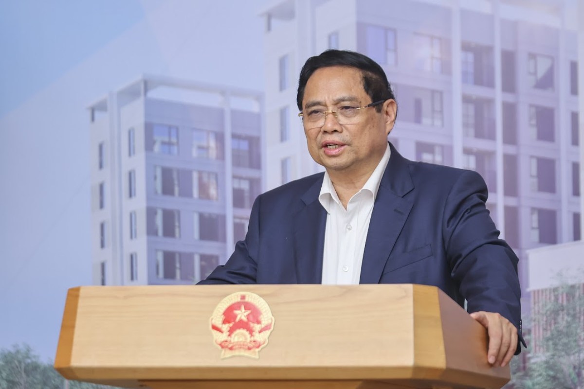Prime Minister Pham Minh Chinh delivered the opening speech at the conference to review the implementation of social housing development targets for the first 7 months of 2025 and the implementation plan for the last 5 months of 2025. Photo: VGP/Nhat Bac