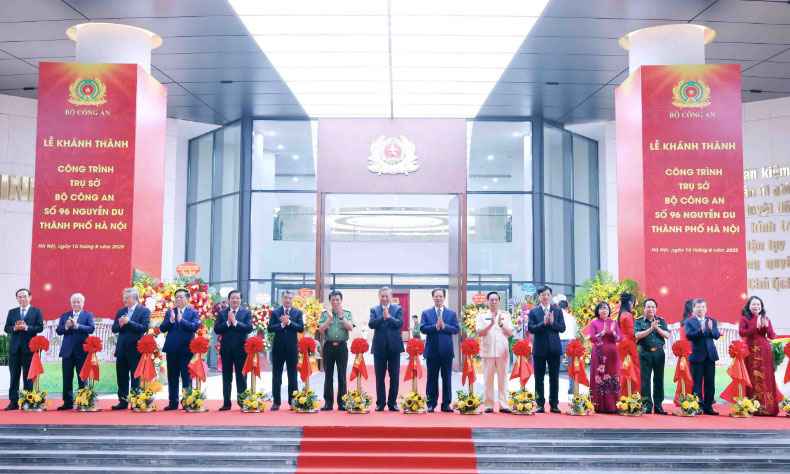 Tong Bi thu To Lam du le khanh thanh Tru so Bo Cong an. Anh: Bo Cong an