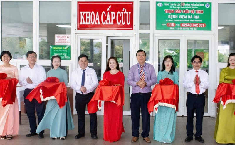 Launch of Satellite Emergency Station 115, part of the Ho Chi Minh City out-of-hospital emergency network at Ba Ria Hospital. Photo: Nhi Hoang