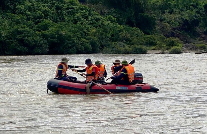 Authorities in Quang Ngai are still trying to find the victim. Photo: Son Thuy Commune People's Committee