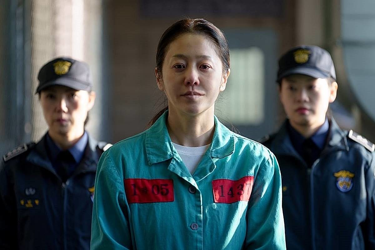 Go Hyun Jung plays a murderer sentenced to death. Photo: Producer