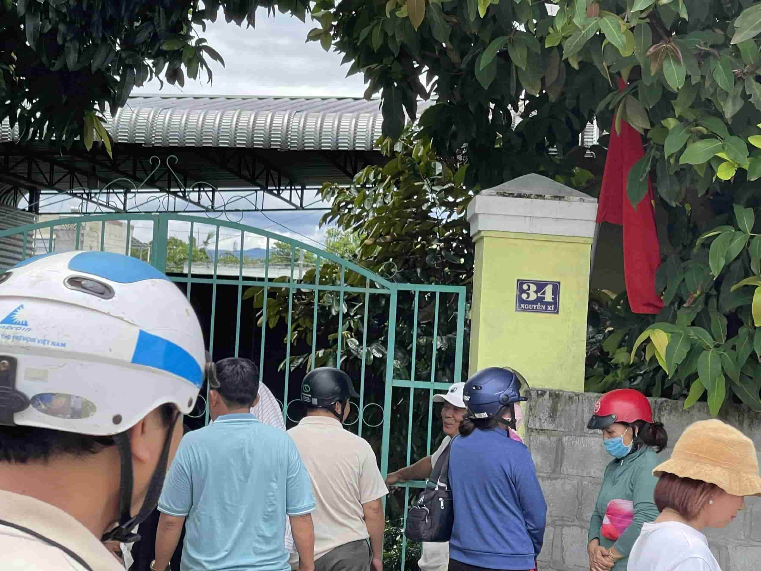 Khanh Hoa had a house fire that killed 1 person. Photo: Uyen Toan