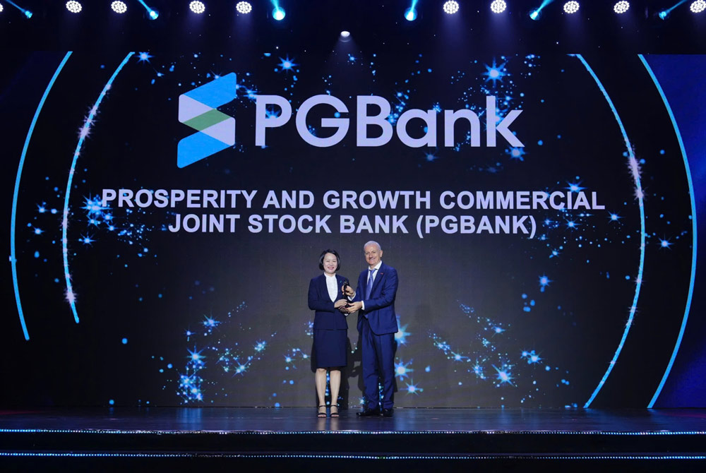 Prosperity and Development Joint Stock Commercial Bank (PGBank) has just been honored as "Best Workplace in Asia". Photo: Provided by the enterprise