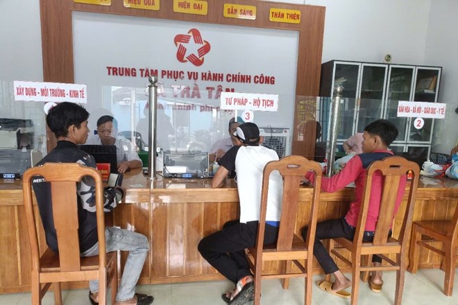 Da Nang brings information technology students to support digital transformation in wards and communes. Photo: Tran Thi