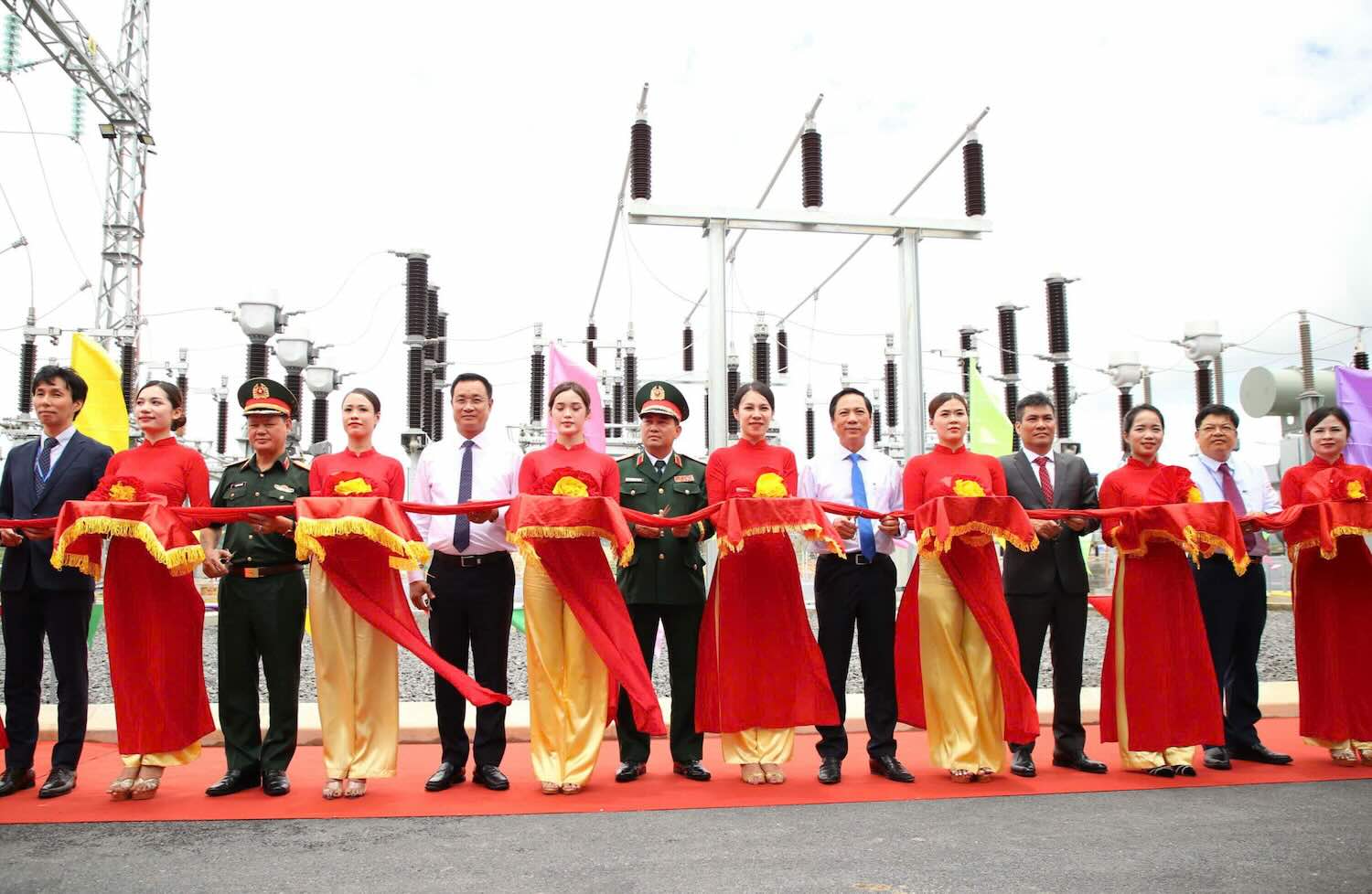 Le khanh thanh Nha may dien gio Hai Anh. Anh: Hung Tho
