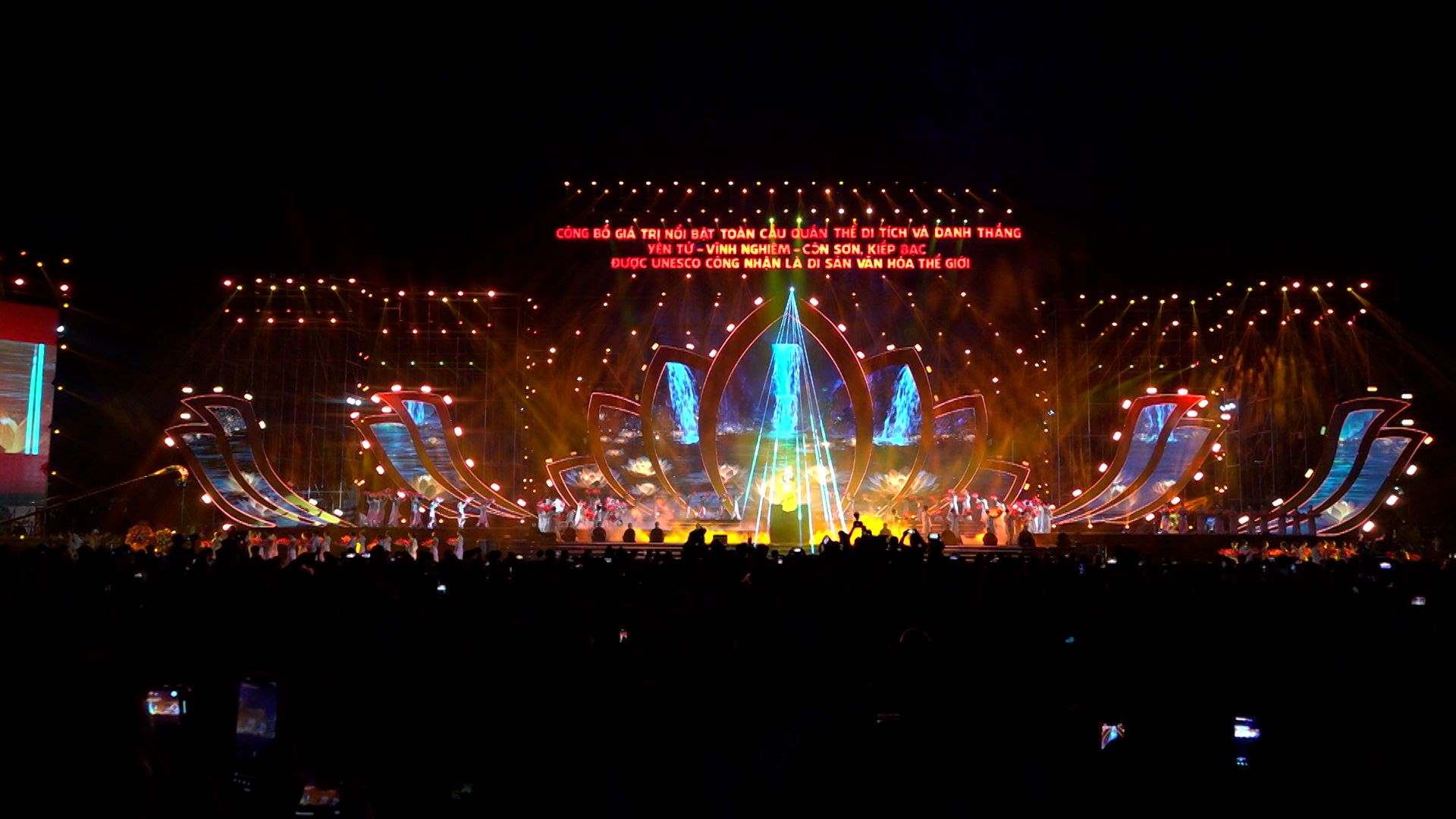 Ceremony to announce outstanding global values of the Yen Tu - Vinh Nghiem - Con Son World Cultural Heritage, Kiep Bac. Photo: Doan Hung