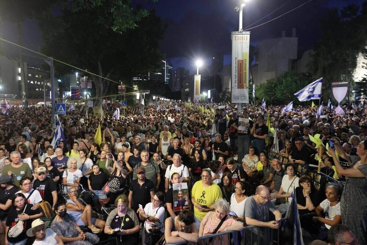 Gan 500.000 nguoi tham gia cuoc bieu tinh o Tel Aviv, Israel ngay 17.8. Anh: AFP