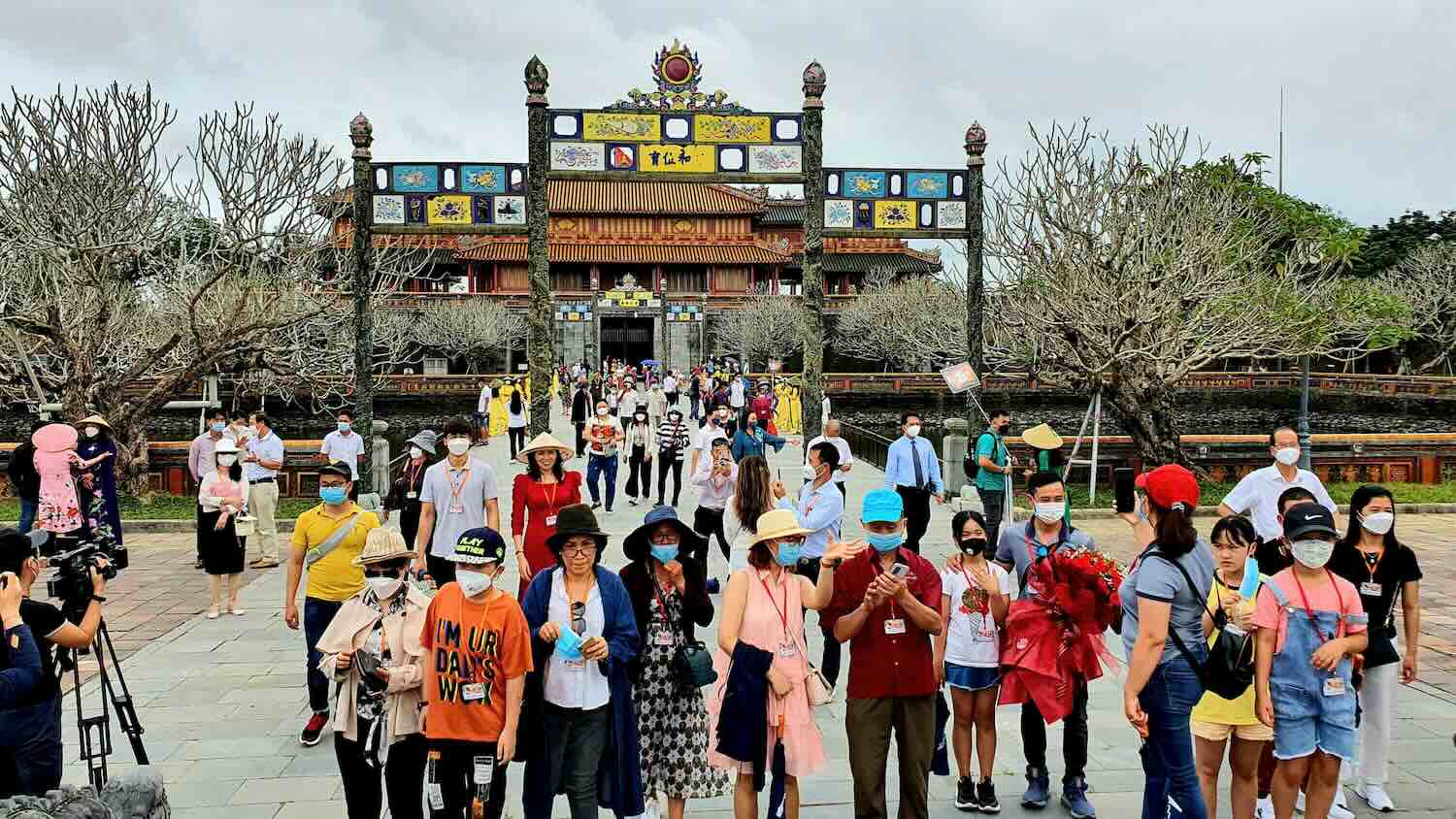 Tourists visit Hue monuments. Photo: Phuc Dat.