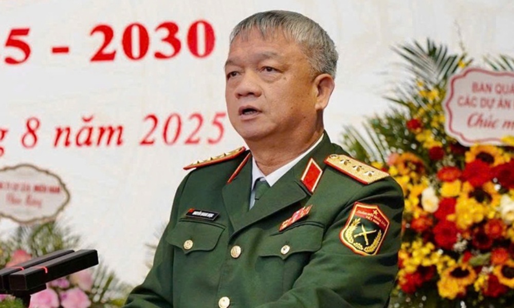 Senior General Nguyen Quang Ngoc was appointed to the position of Deputy Minister of National Defense. Photo: VGP