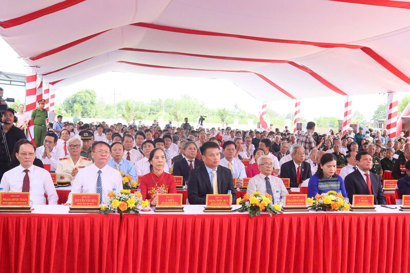 Quang canh buoi Le ky niem. Anh: Vien Nguyen