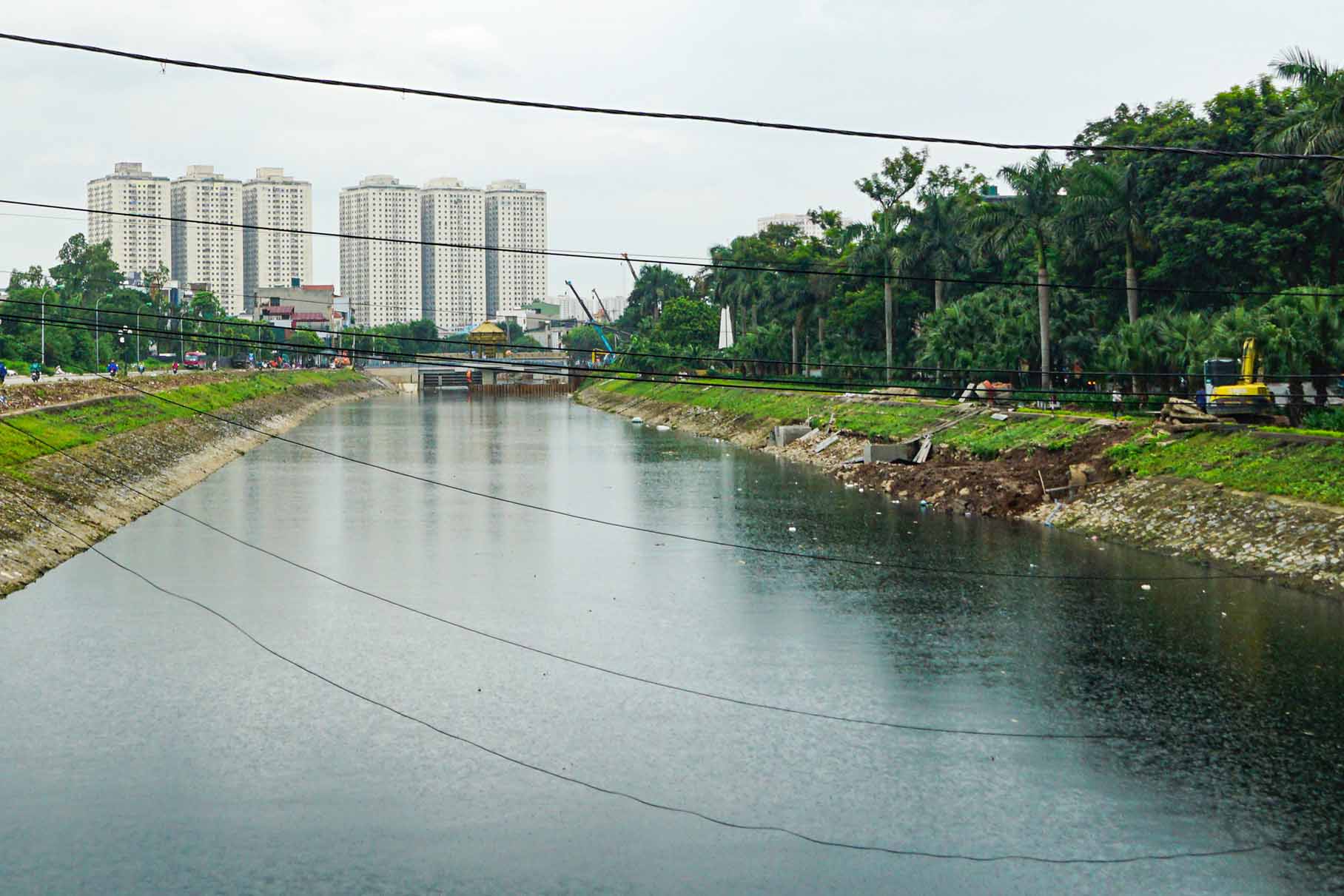 Sau khi dap dang nay hoan thien, TP Ha Noi se tiep tuc cho khoi cong them hai dap dang khac tai cau Dau va cau Cot. Anh: Huu Vu