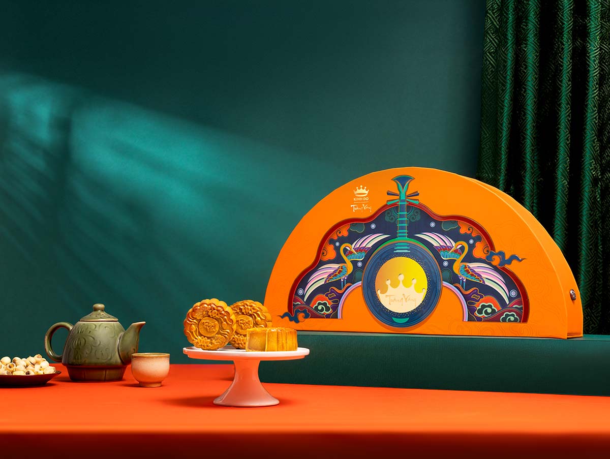 Kinh Do's Golden Moon series is crafted from high-quality materials with a design inspired by traditional Vietnamese cultural elements, expressed in sophistication, luxury and class, making it an ideal choice for a gift of gratitude or expressing affection. Photo: Provided by the enterprise