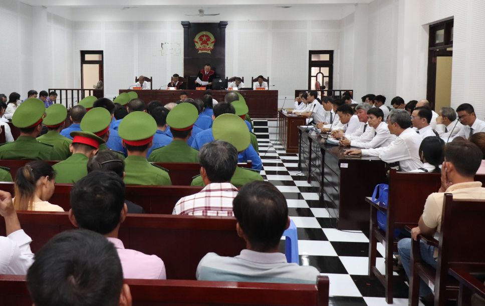 Cần Thơ xét xử đường dây lừa đảo, chiếm đoạt hơn 160 tỉ đồng