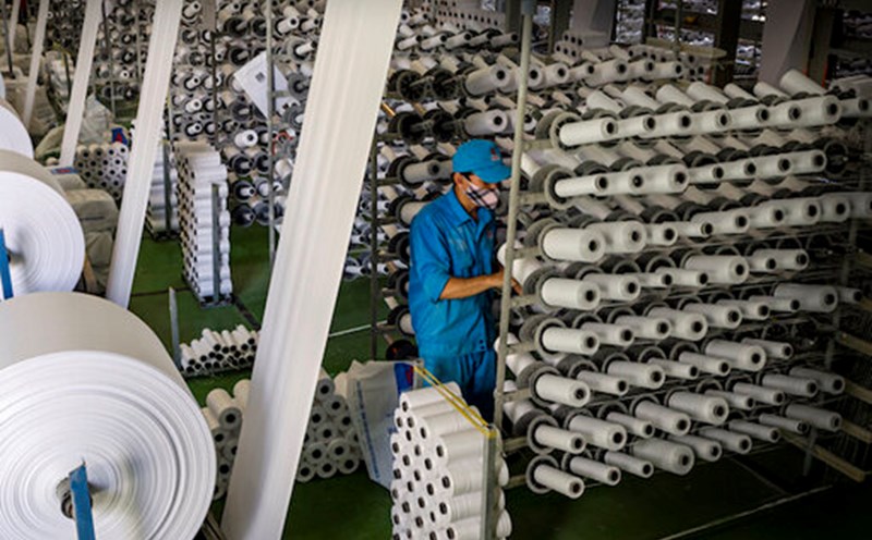 Vietnam Oil and Gas Packaging Joint Stock Company offers a price to supply printing ink and solutions for production. Photo: PPC
