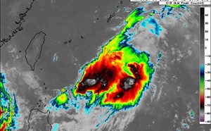 Áp thấp nhiệt đới chưa tan, dự báo loạt áp thấp mới sắp hình thành quanh Biển Đông