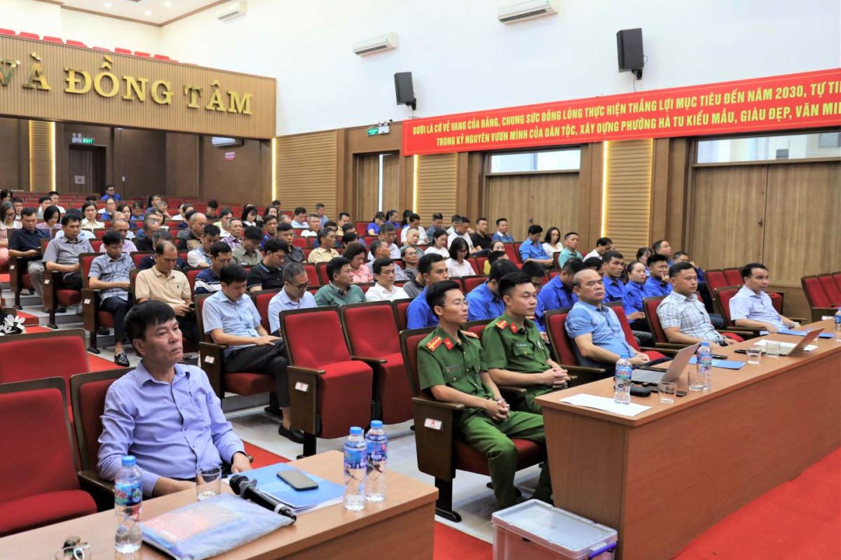 Quang canh lop hoc. Anh: Cong ty Than Ha Tu (Quang Ninh)
