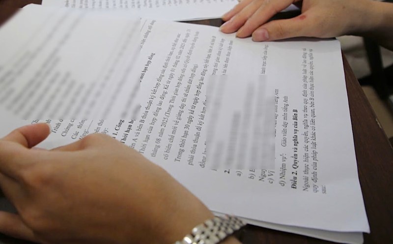 Many teachers have reported to Lao Dong Newspaper about the delay in paying salaries for June-July 2025. Photo: Cong Sang