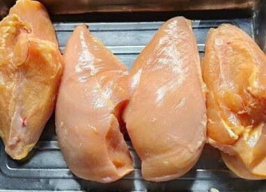 A properly prepared diet of white meat will help limit gallstones. Photo: Kieu Vu