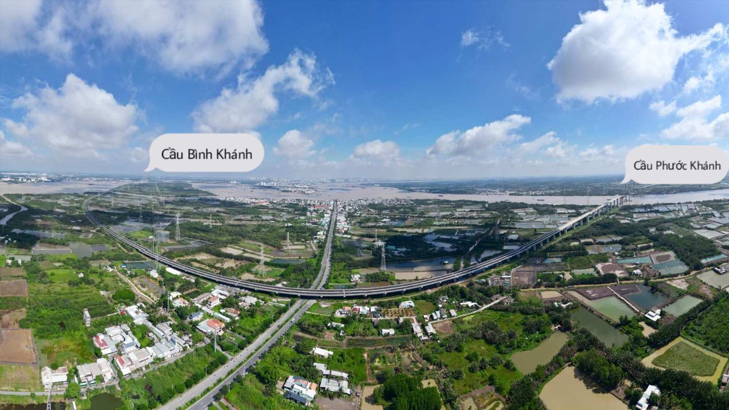 Cao toc Ben Luc - Long Thanh doan di qua duong Rung Sac. Anh: Anh Tu