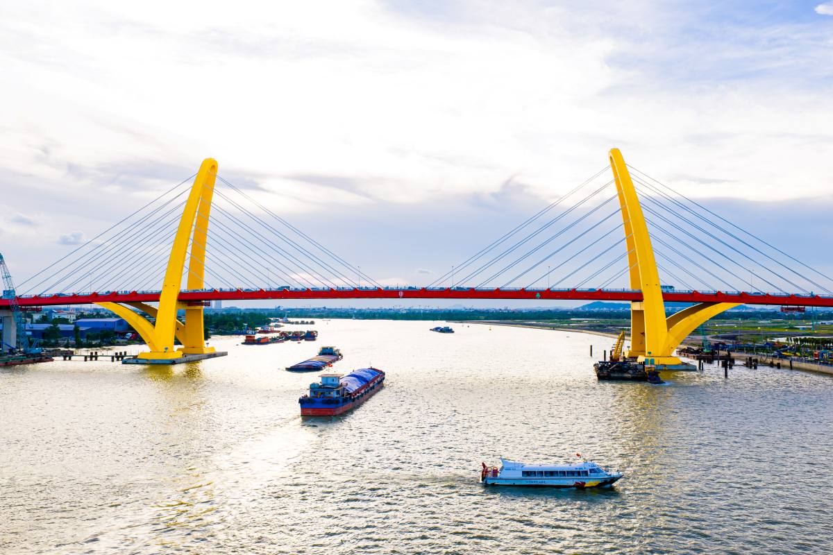 総投資の2兆ドンのボトルブリッジは、8月19日に開始された9つの作品の1つです。写真：bc hai phong