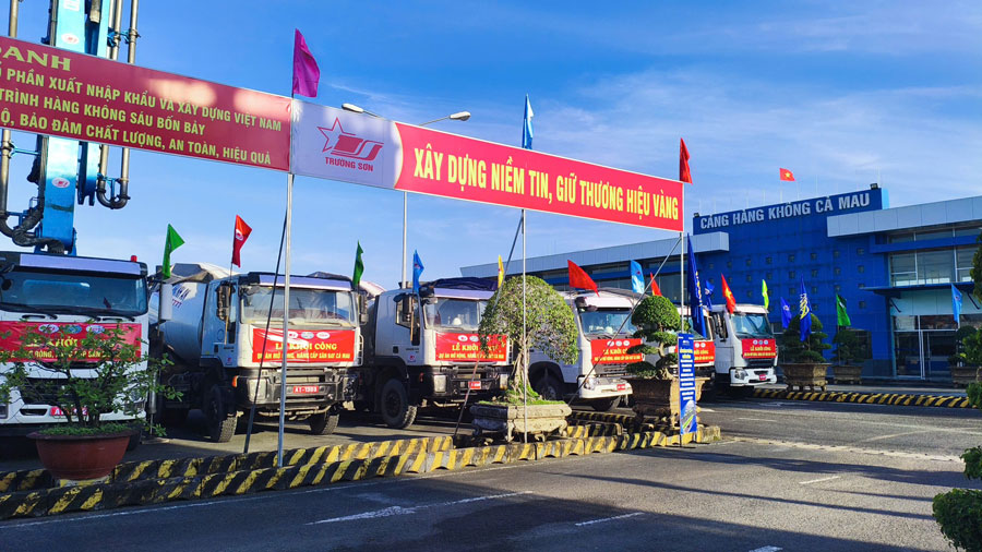 Khoi cong du an nang cap Cang hang khong Ca Mau. Anh: Nhat Ho