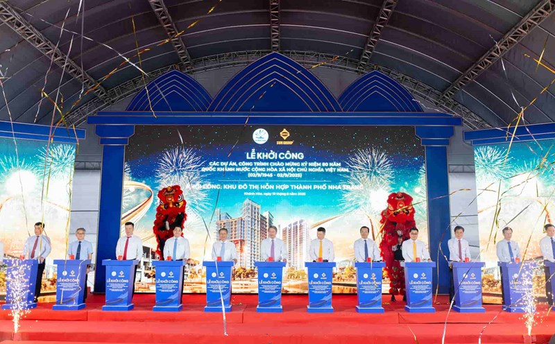 The groundbreaking ceremony at the Nha Trang City Mixed-use Urban Area project (Khanh Hoa). Photo: Huu Long